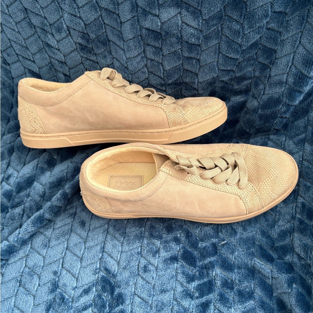 Ugg Australian Tan Suede Trainer, Karina Snake Variant, size 8.5 - Picture 2 of 6